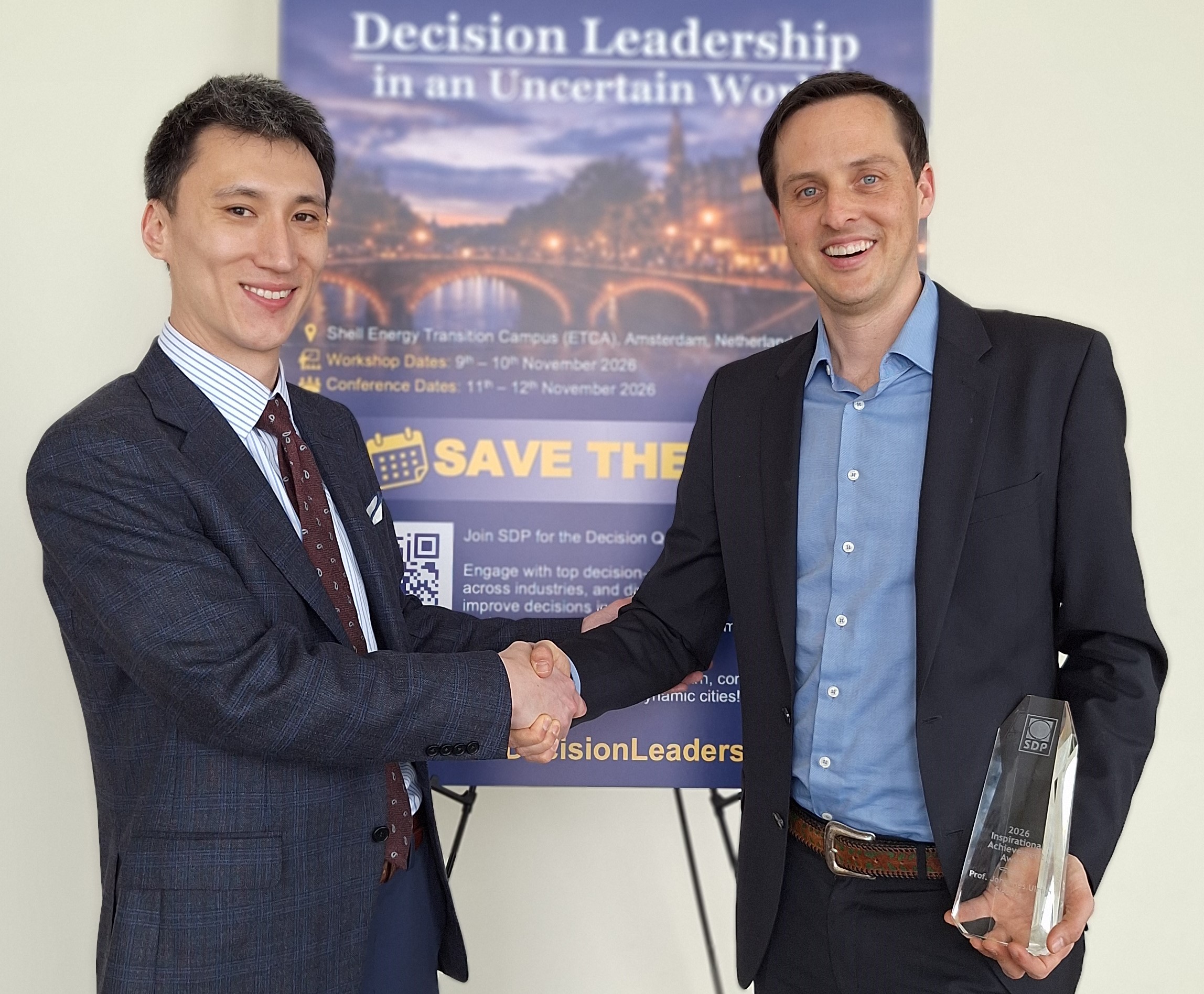 MCI Professor Johannes Siebert Receives Prestigious SDP Award